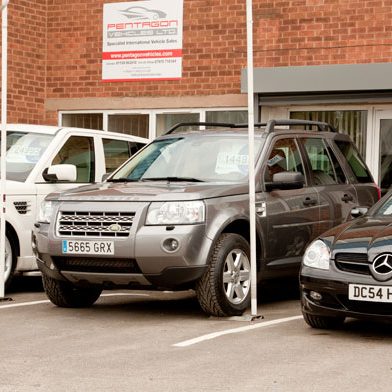 James Showroom Outdoors