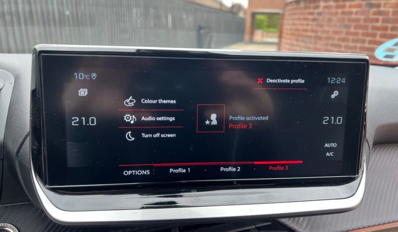 Left Hand Drive 2022 Peugeot 2008 Allure 1.5BLUEHDI 130BHP AUTOMATIC SPANISH REGISTERED full