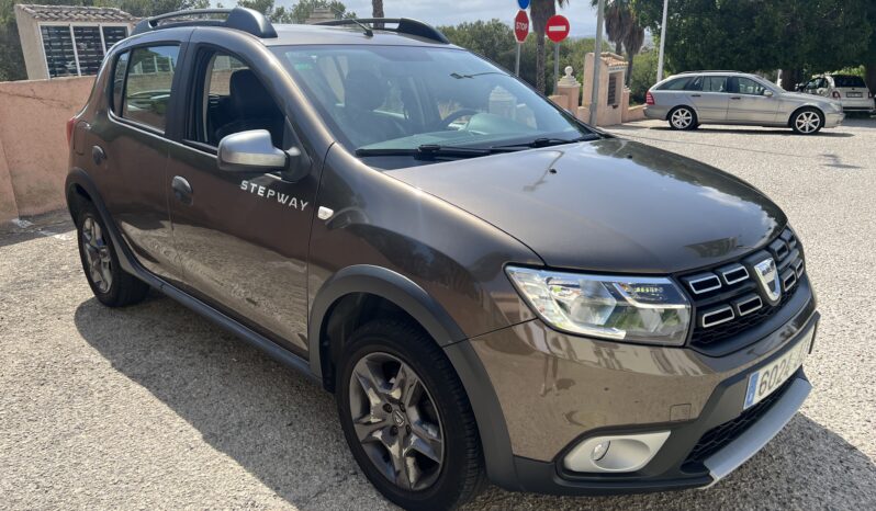 LEFT HAND DRIVE 2017 Dacia Sandero Stepway 0.9Tce Petrol Laureate 5 Door SPANISH REGISTERED full