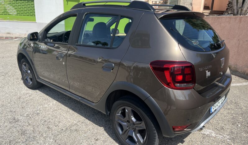 LEFT HAND DRIVE 2017 Dacia Sandero Stepway 0.9Tce Petrol Laureate 5 Door SPANISH REGISTERED full
